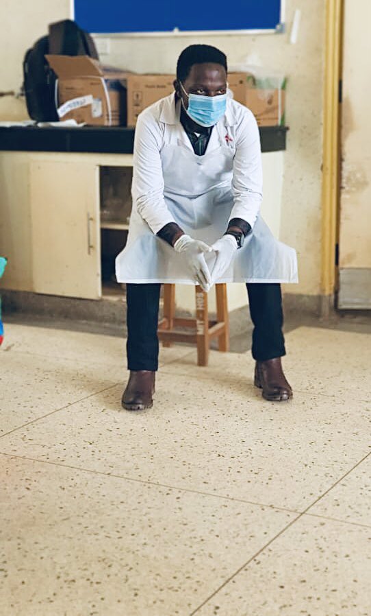 If I was to tell you who a medical intern is, how much they save lives of people in hospitals, how far they risk hepatitis and HIV infections in theatre with rudimentary equipments, yould call me a liar

So I choose to use real pictures to show you what a so-called medical intern