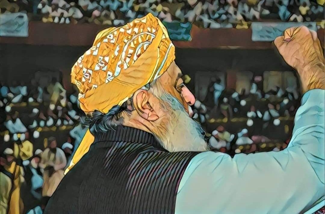 جمعہ کا دن ھے سارے احباب سے درخواست ھیں وہ مولانا فضل الرحمان صاحب کی حفاظت اور عمر طویل کیلئے دعا فرمائیں 
شکریہ❤❤❤