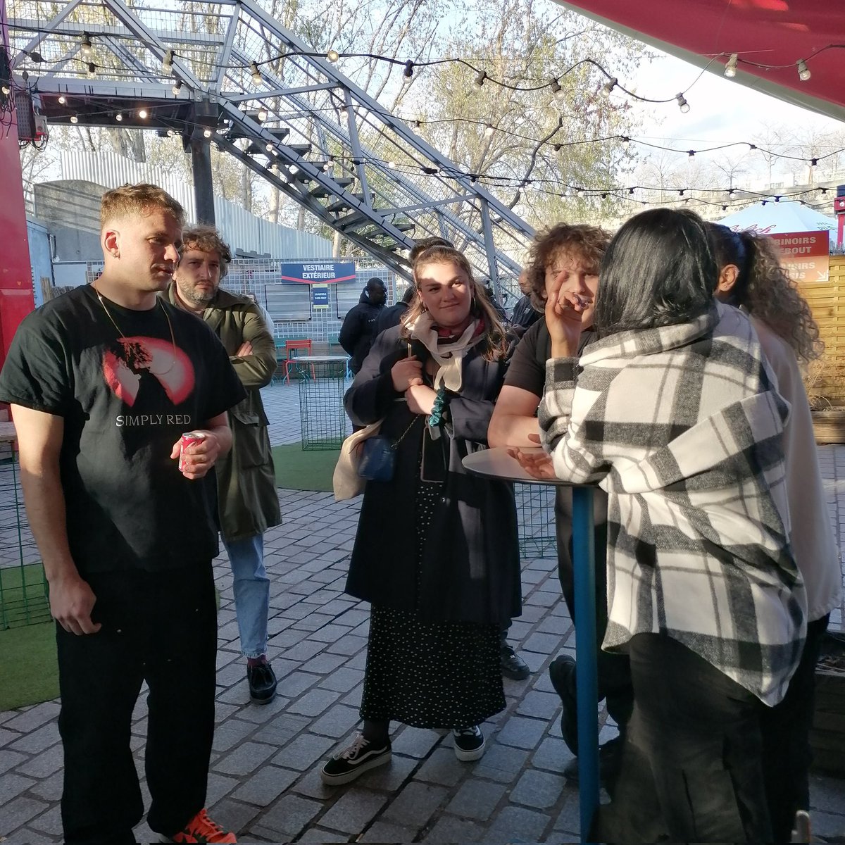 Ça match au Zénith tweet media