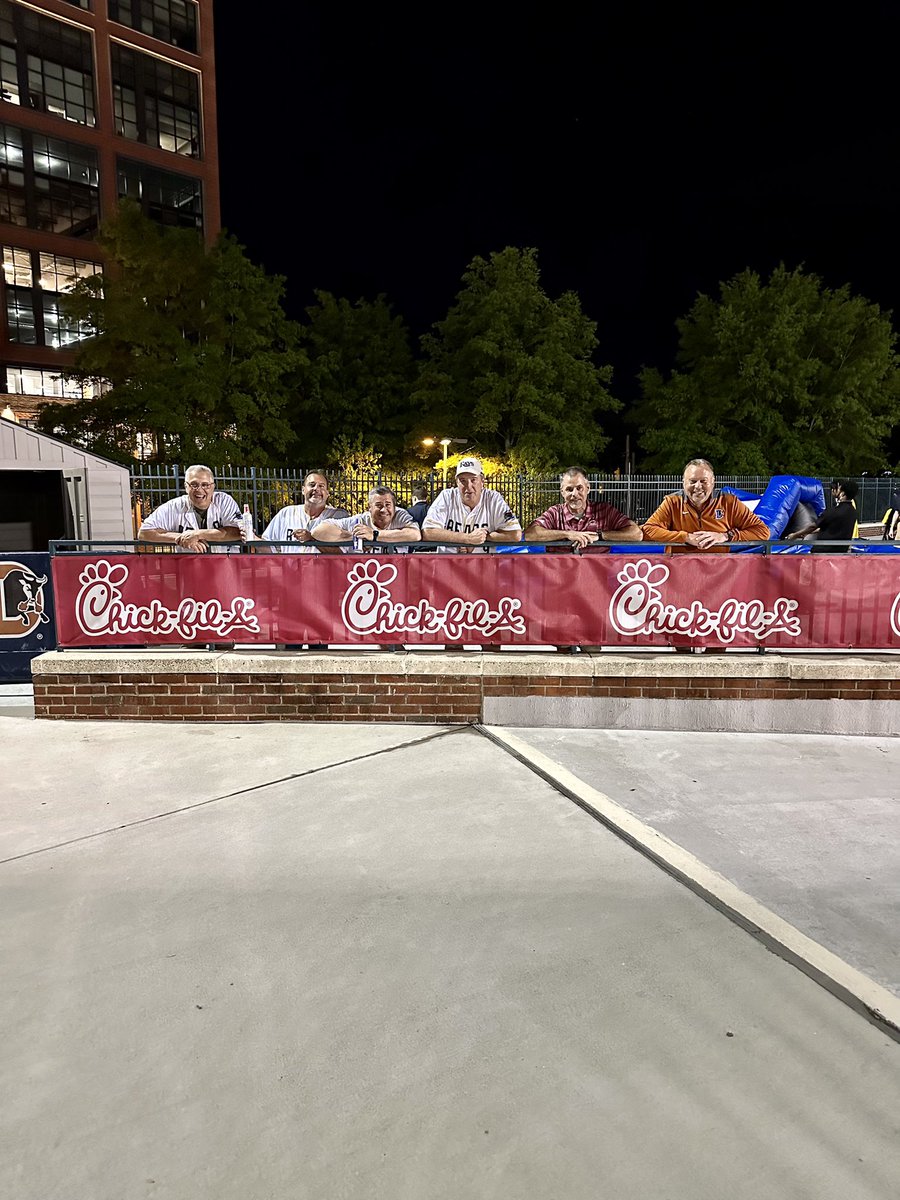 Last weekend the girls played one of their best series of the year taking the series against UNCW!  Thank you to the Durham Bulls for showing the parents an awesome time at the game last Friday night.  A little disappointed that they stole our “Home Run Hill” nickname 😀