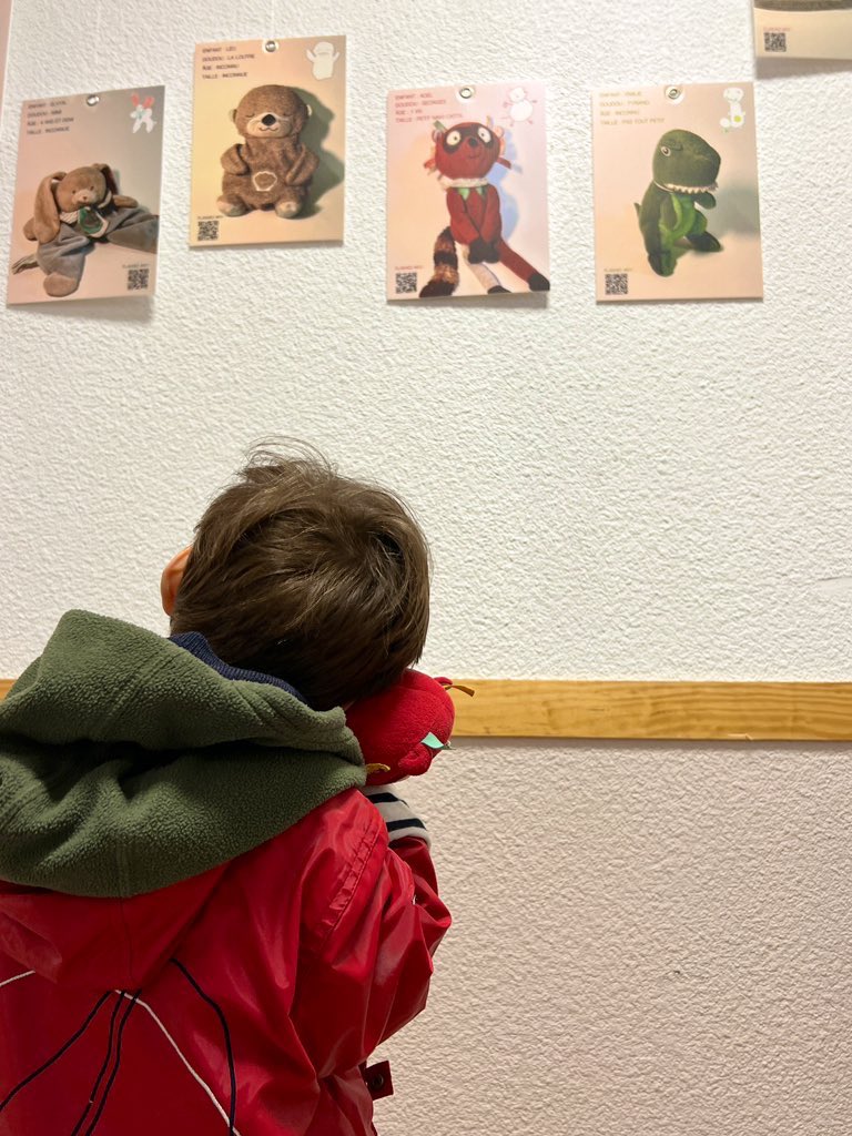 jouve_fabien's tweet photo. Portraits de #doudous à l’école maternelle de #Saussan. Qd l’objet transitionnel devient support de discussion de l’école à la #radio
Une action de @RadioClapas portée par #cgeac de @Montpellier3m
Écoutez Adel nous présenter Georges
📻 https://t.co/686yOfH4hI
L’Expo c demain! https://t.co/dMOMeGzAZk