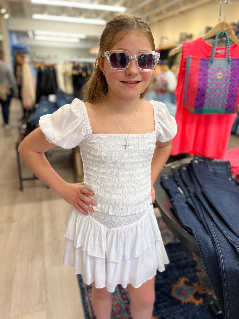 bluestarbazaar's tweet image. We have lots of white outfits to choose from for girls and juniors.  Skirt and top combo, mini dress, or longer style...we have a great look for you!  Open M-Sa 10-6.
.
.
.
#whitedress #springdress #graduationdress
 #wiltonct #westonct #westportct #ridgefieldct #newcanaanct