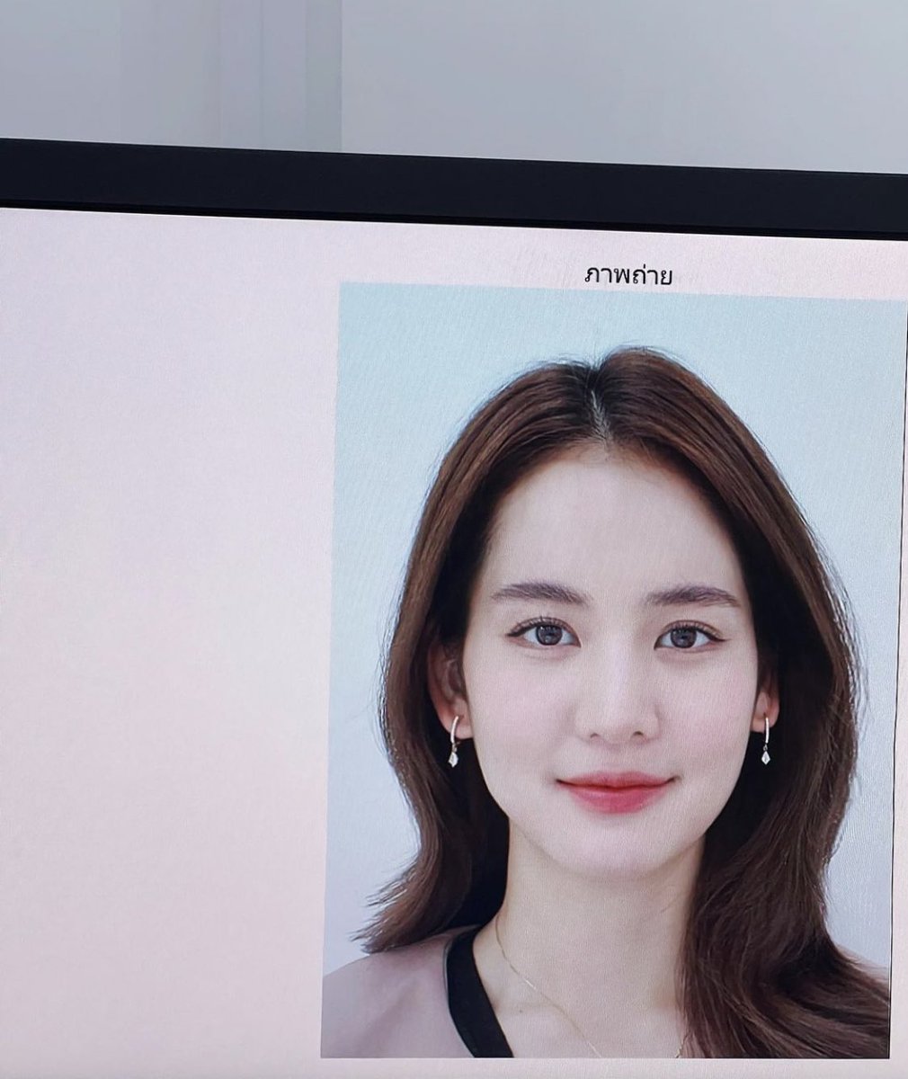 โอโห้ รูปพาสปอร์โบว์เมลดาสวยฉ่ำเกินไปมาก ตัดภาพที่พาสปอร์ของกุ ไม่อยากพูดถึงเลย