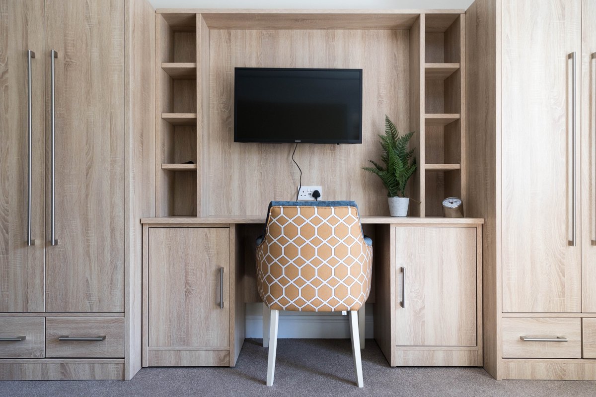 St_Monica_Trust's tweet photo. Consider John Wills House care home in Bristol for a welcoming community with cosy bedrooms, comfortable living spaces, and stunning gardens. Schedule a tour to discover why families choose us for quality care. #JohnWillsHouse #CareHome #Bristol https://t.co/wUli081RRi