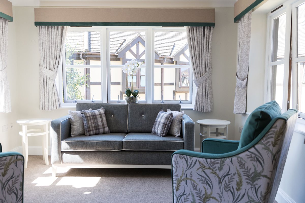 St_Monica_Trust's tweet photo. Consider John Wills House care home in Bristol for a welcoming community with cosy bedrooms, comfortable living spaces, and stunning gardens. Schedule a tour to discover why families choose us for quality care. #JohnWillsHouse #CareHome #Bristol https://t.co/wUli081RRi