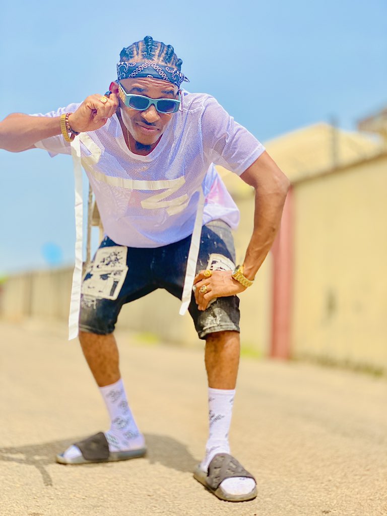 Ikpa_Udo's tweet photo. Say hello to the hottest cake AKWA / CROSS ever baked 🔥🔥🔥🔥 NEIGHBORHOOD HERO like EDIDEM IKPA UDO 🏆💫👑💰 They will soon congratulate us again!!! #SOTS #KUSUNG https://t.co/wXWAGH6M42
