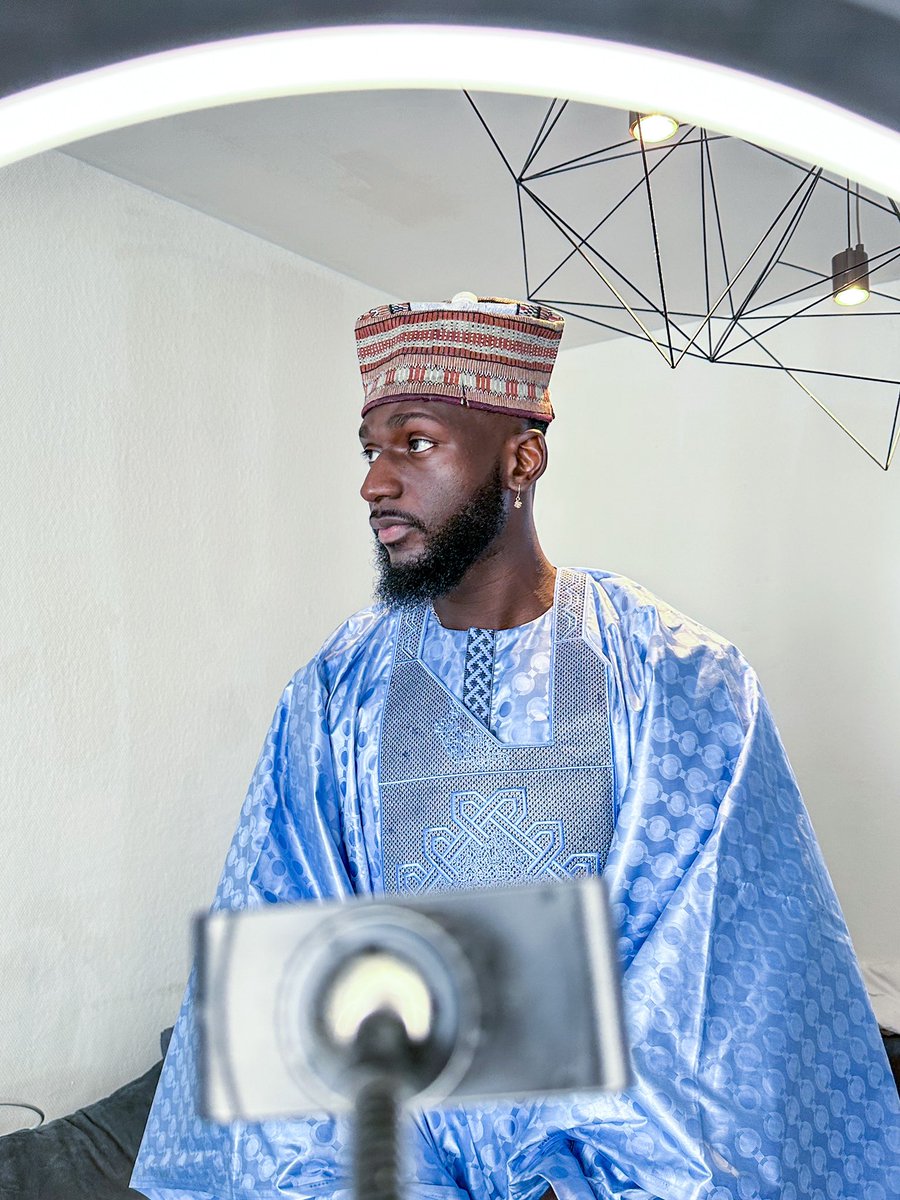 IsmvTheyKnow's tweet photo. Eid Mubarak .. 🙏🏿 #223 #AboraMalila https://t.co/kXVaItXUBm