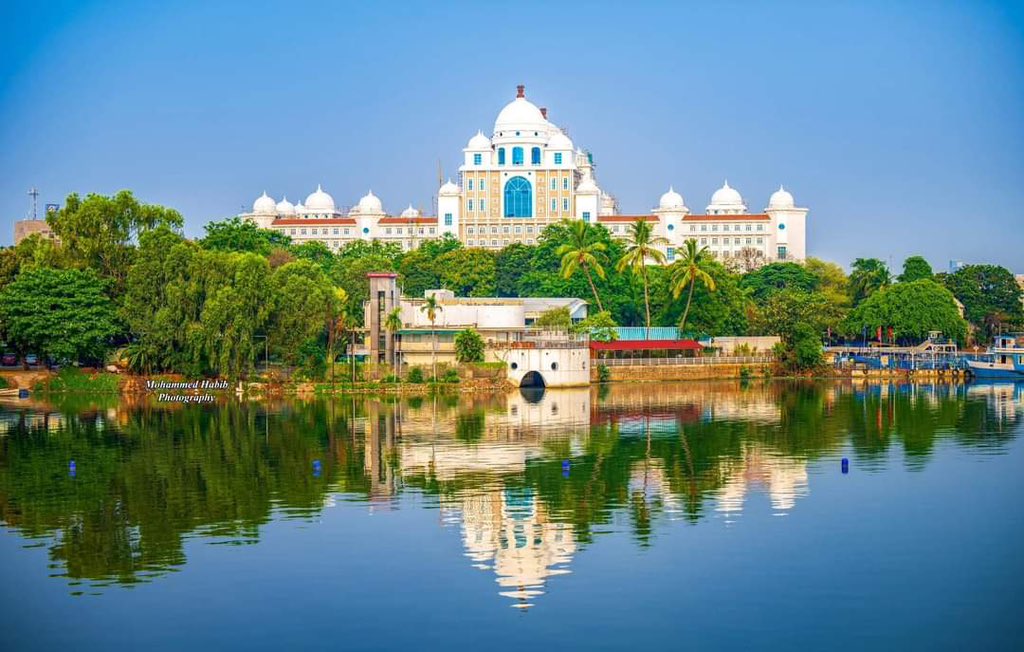 BRSHarish's tweet photo. "We shape our buildings; thereafter, our buildings shape us." - Winston Churchill

Dr BR Ambedkar Telangana State Secretariat is set for inauguration on April 30 by Hon’ble Chief Minister Sri K. Chandrasekhar Rao Garu.

#TelanganaSecretariat https://t.co/4o6hPrOb6g