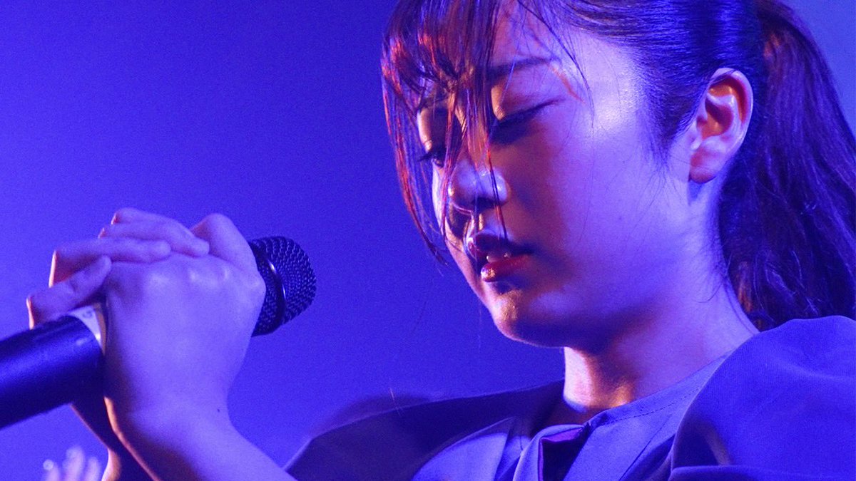 「夢患い」ライブ映像公開しました。
等身大で歌っています。そして月がとっても綺麗です
https://t.co/zNLTwjQ9bt https://t.co/tErBgwSO2b