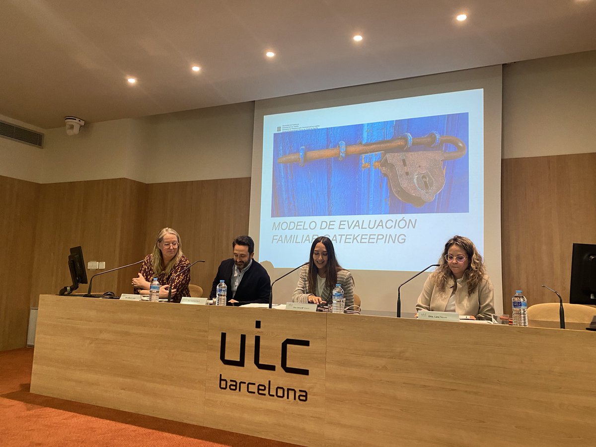 Asistimos <a href="/ICABarcelona/">ICAB · Advocacia Barcelona</a> a esta jornada en la que participa, entre otros, la presidenta de la sección de Familia @crisdiazmalnero . Visiones transversales necesarias en #derechodefamilia Gracias <a href="/ainagasso/">Aina M. Gassó</a> por la invitación.