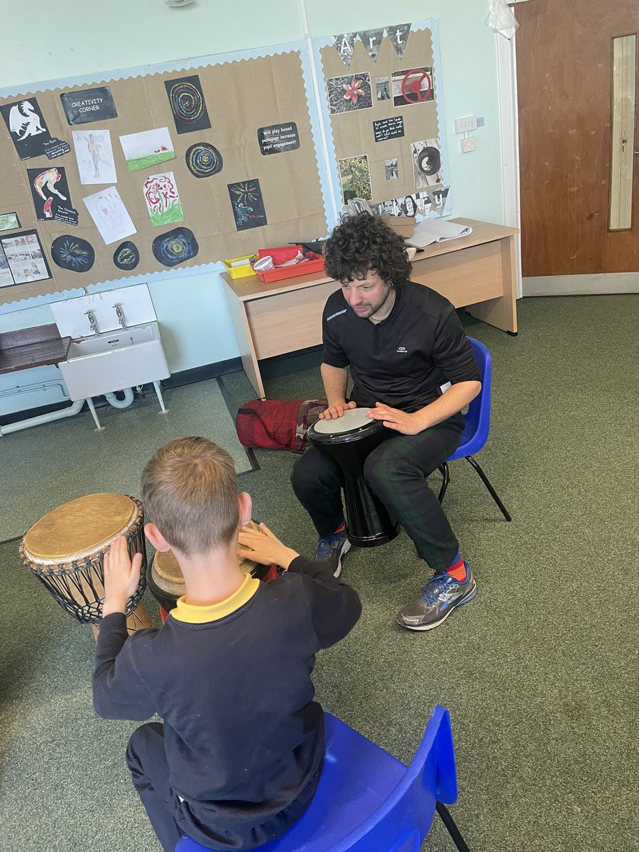 Amazing African drumming session with Laurie from @TheSoundLab_Gla @GlasgowCREATE #music #arts #MusicForAll