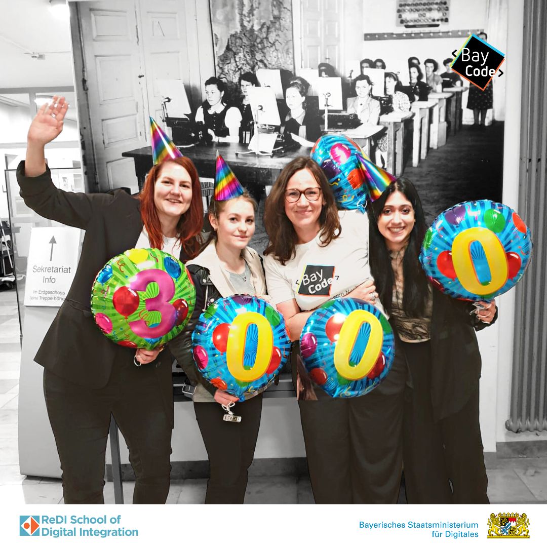 🥳 3.000 BayCoder.innen!  

Seit Juli 2021 hat #BayCode inzwischen über 3.000 bayerische Schüler.innen in allen 7 Regierungsbezirken erreicht!  

@gerlach_judith  <a href="/digitalbayern/">Bayerisches Digitalministerium</a>