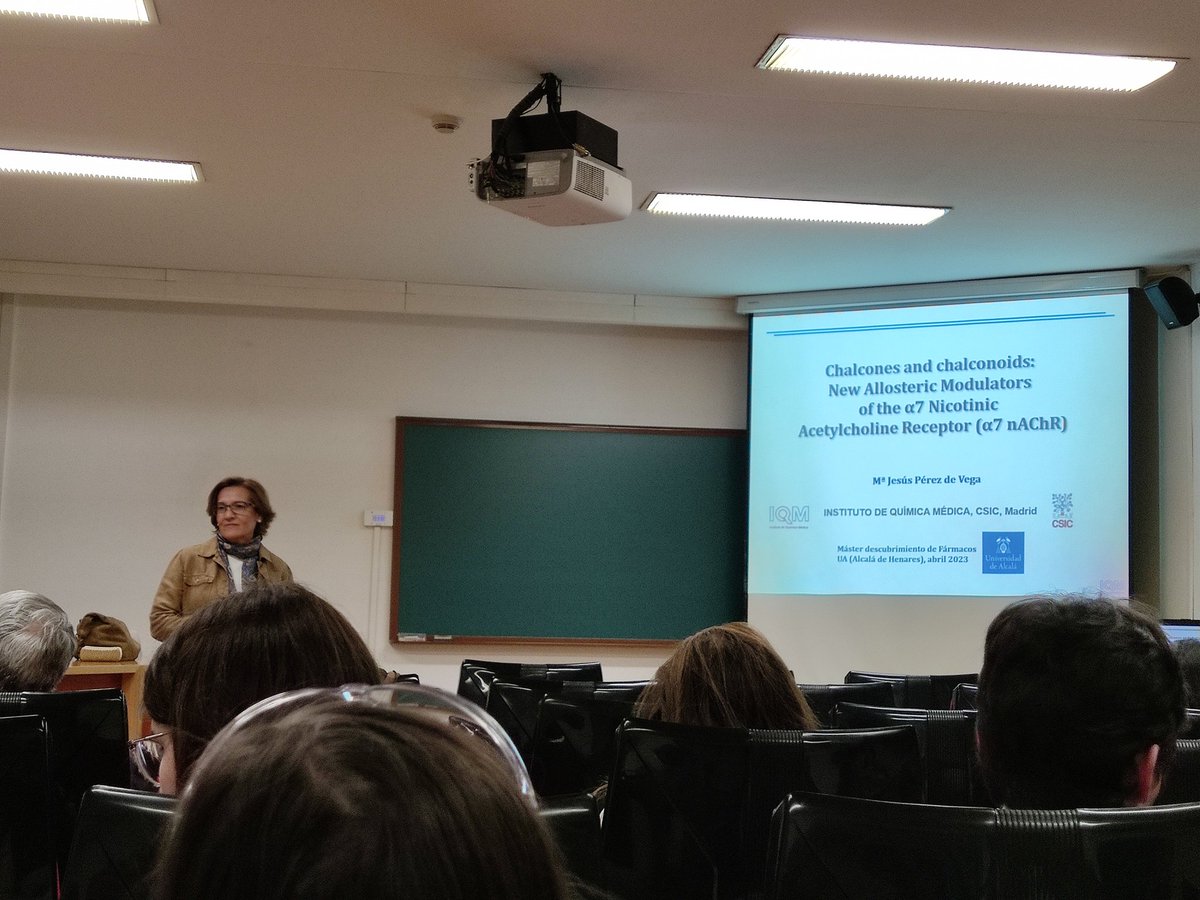AlvaroOrgChem's tweet photo. Med chem lecture by María Jesús Pérez de Vega from @IQM_CSIC https://t.co/FF7kQxBiUM