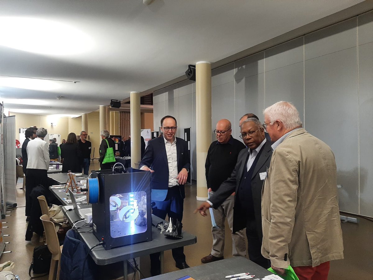 MeauxFactory tweet media