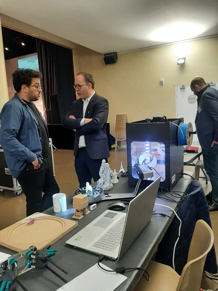 MeauxFactory tweet media