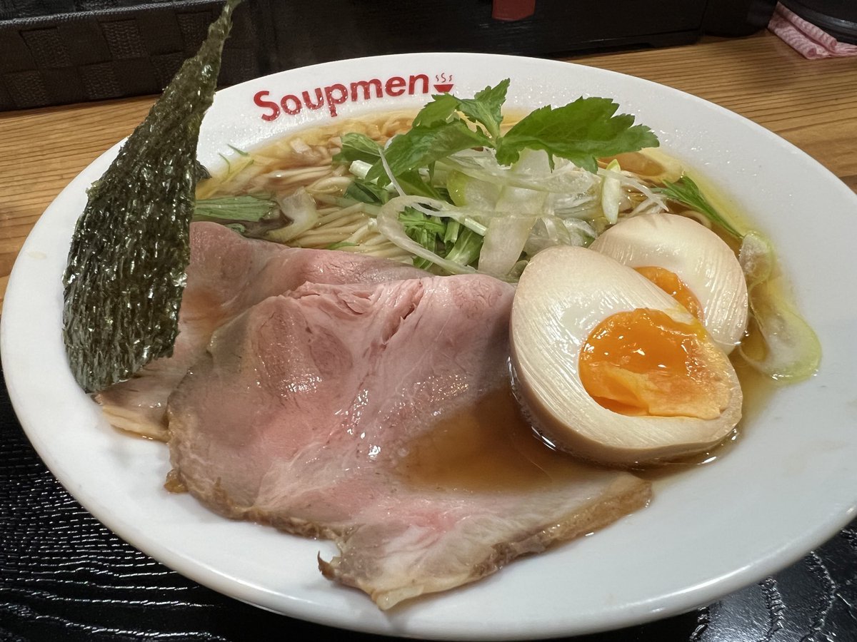 kimutetsu3's tweet photo. スープメンの
醤油ラーメン
美味かった😋

#ラーメン🍜 https://t.co/fsHwDNXQJq