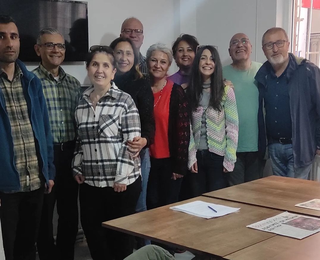 Çanakkale Morpati Derneği'ne ziyaretleri için teşekkür ederiz.
Sokak hayvanlarının da insanlarımızın da sağlığı, güvenliği ve yaşam hakkı için hayvan ticaretinin ve her türlü canlıya yönelik şiddetin son bulduğu eşitlikçi bir düzen kurmak görevimizdir.
#TKPGelirHerŞeyDeğişir