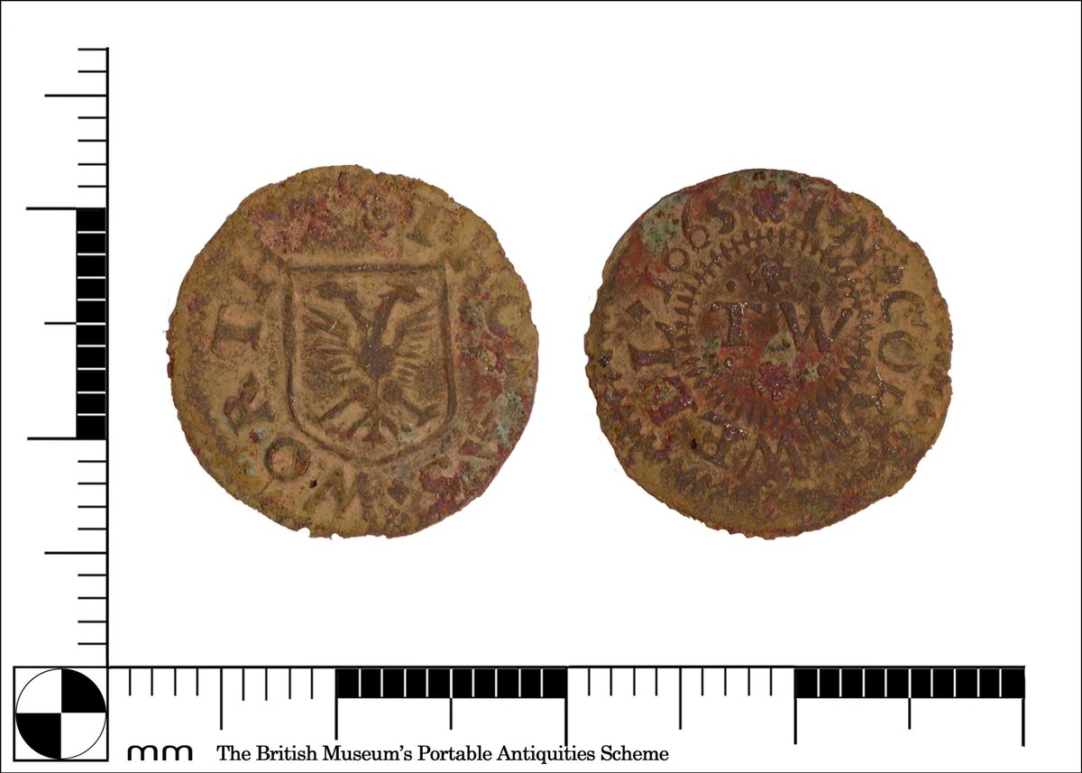 Another wonderful day for #FindsFriday!!

This week we have a farthing trade token issued by Thomas Worth of Penryn, dated to 1665 on the reverse.

See PAS database record CORN-FFF46F:

finds.org.uk/database/artef…

#PortableAntiquitiesScheme #RecordYourFinds #Archeology #Cornwall