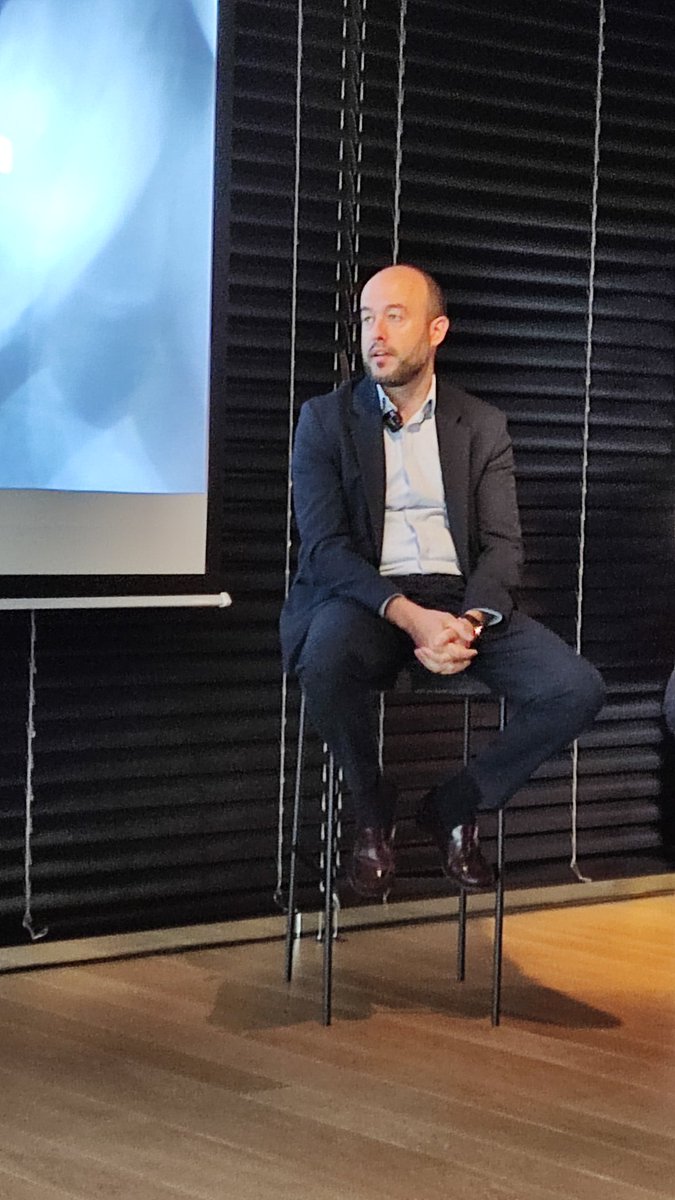 jcmilena's tweet photo. Menuda sesión top en #StartupCongressGalicia con #VC #inversores como @Aquilino
@KiboVentures, Telmo Pérez @ACCIONA, Rubén Aguión #XesGalicia &amp; @enisa. Claves para desarrollar valor a partir de la inversión desde los fondos privados, la Admon o las Corporaciones. 

 #laconnetwork https://t.co/wsCTfzOu8T