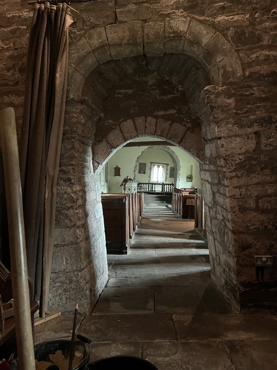 Barb_Drummond's tweet photo. Church sliding off hill #buttresses #engineering #StoneMasonry https://t.co/Dbte70VmMV