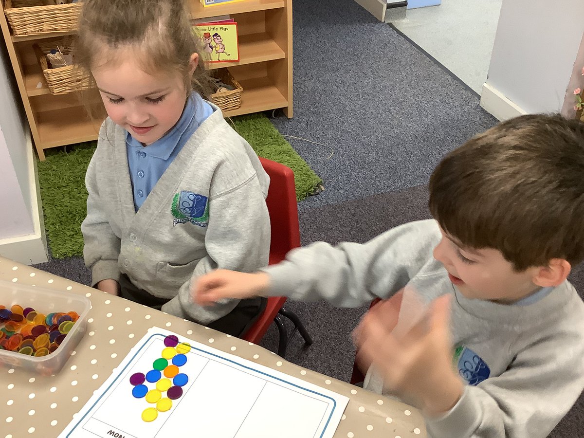 StAgnesRecClass's tweet photo. The children have really enjoyed doing their first, then and now stories whilst learning more about addition. #stagnesmaths https://t.co/nHVzv1CXpj