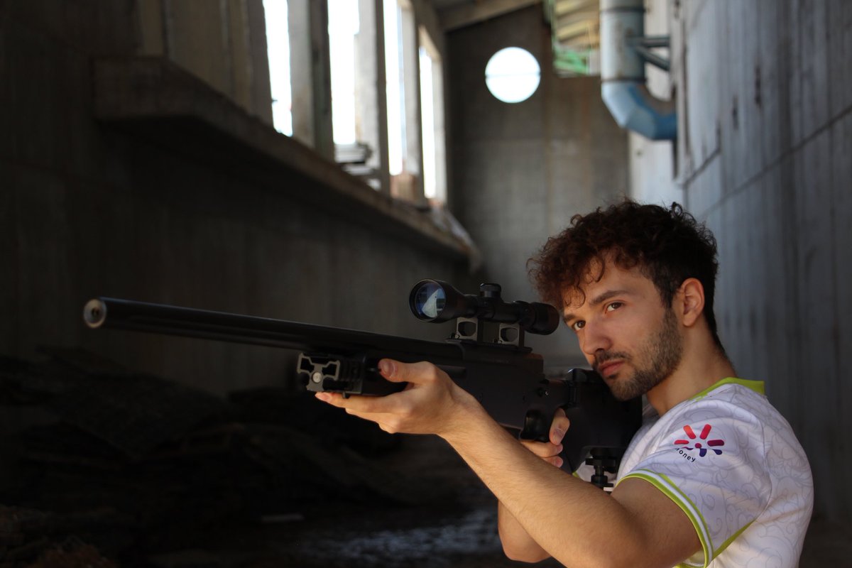 Max Gundlach tweet media