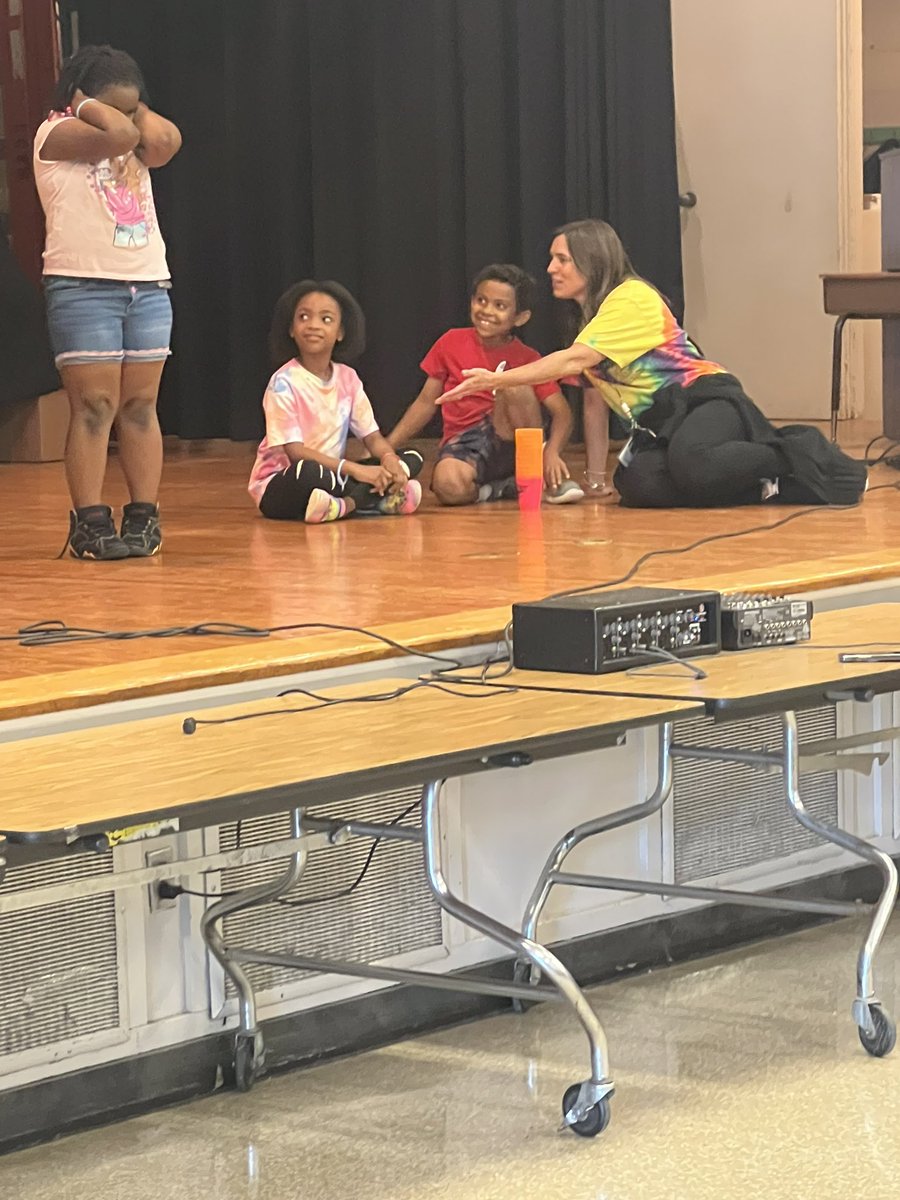 Katie T. Vandeweghe tweet media