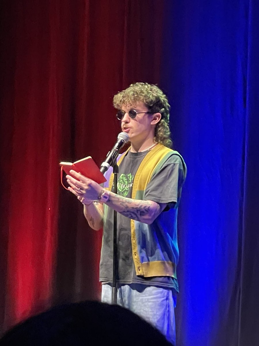 YeahItsIlona's tweet photo. u rocked @kurtisconner thank u to the mayor of Kurtistown 🤠 https://t.co/GsZh6JkERU