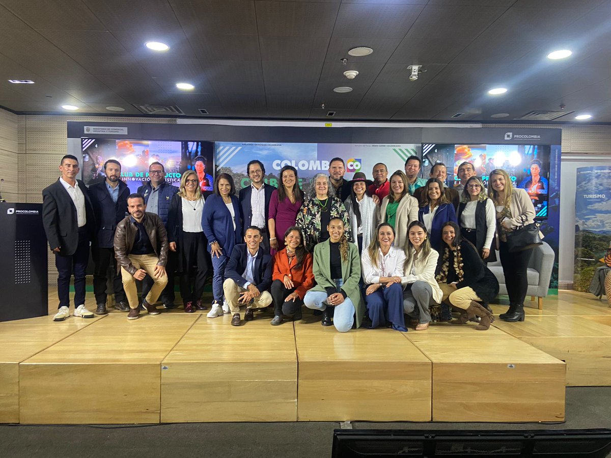 TOLIMABIO's tweet photo. Felices por ser parte de la internacionalización del turismo del Tolima. 
Gracias equipo @PROCOLOMBIACO 
Y el apoyo y guía de @acoturcol 
#SomosTurismoSostenible 
Somos #TolimaBioDiversa https://t.co/43cIBZZ8ob
