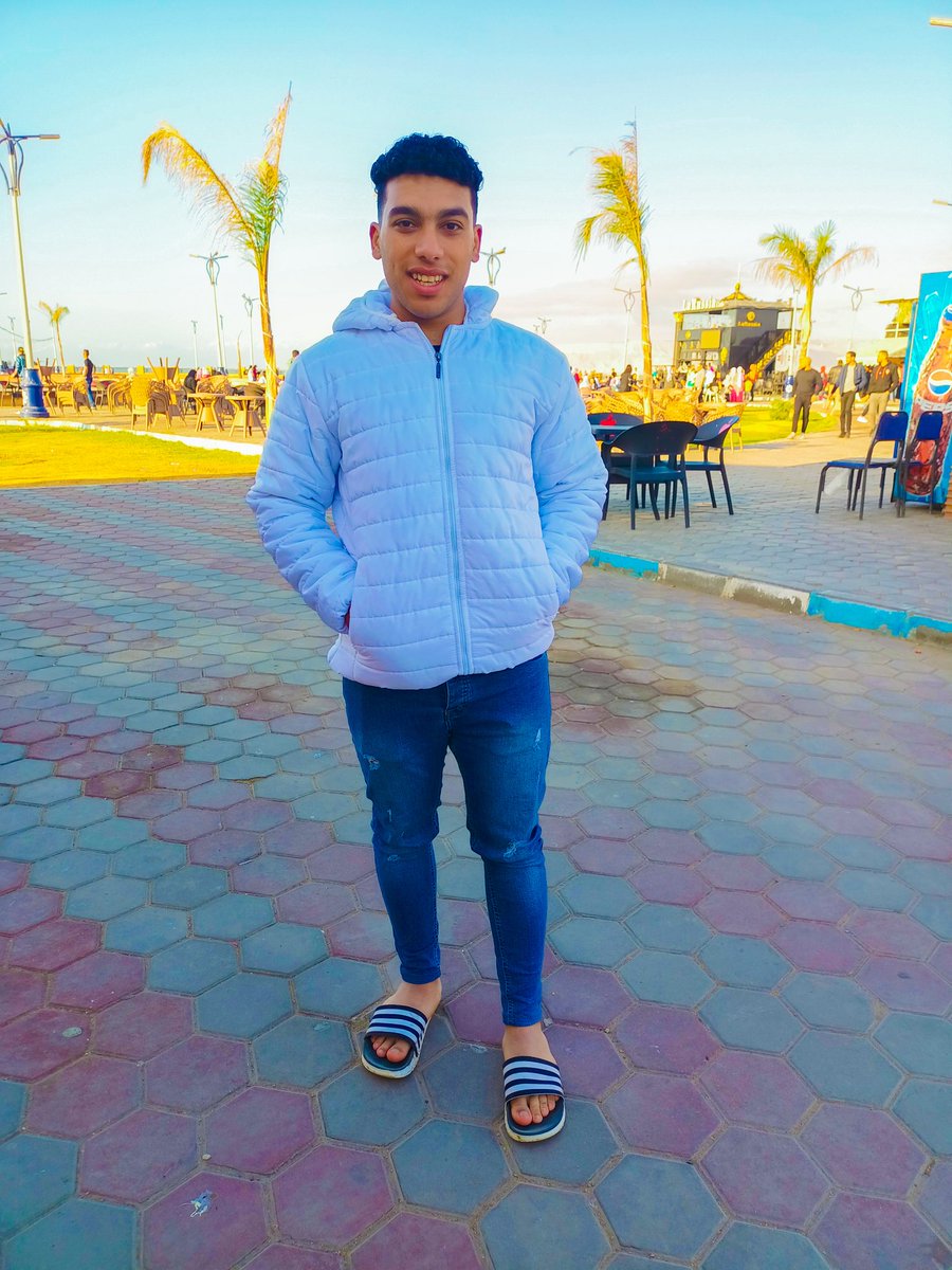 Ahmedwal2992003's tweet photo. عيد مباارك🤍🤍 https://t.co/TZYbldqLxR