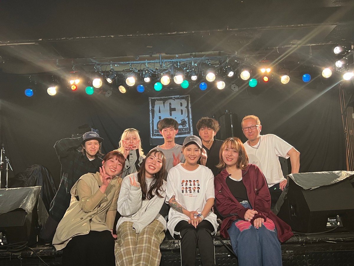 NIRA__KUINA's tweet photo. だいすきなので毎月送別会したいです🌷 https://t.co/EtZrDVyoJw