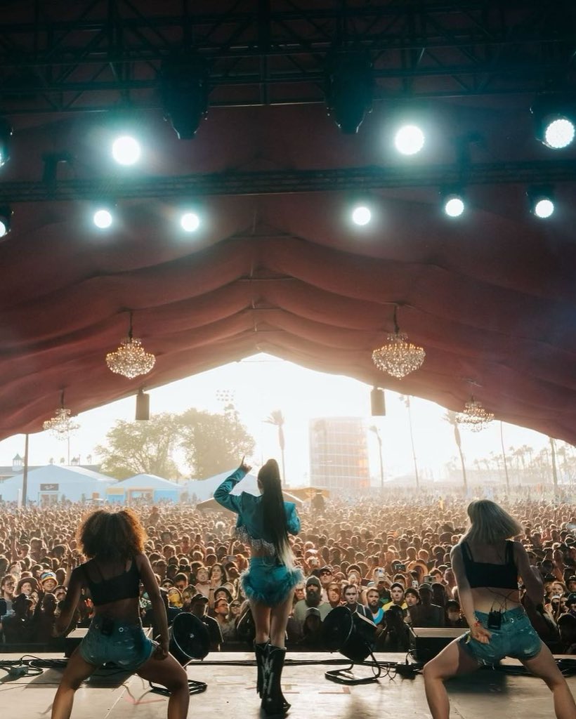 rinasawayama's tweet photo. lol no not at Chella this year girlies just sat on my sofa in my underwear planning HTG RELOADED ! but here’s all the fun I had last year x https://t.co/YvFi1H8SnU
