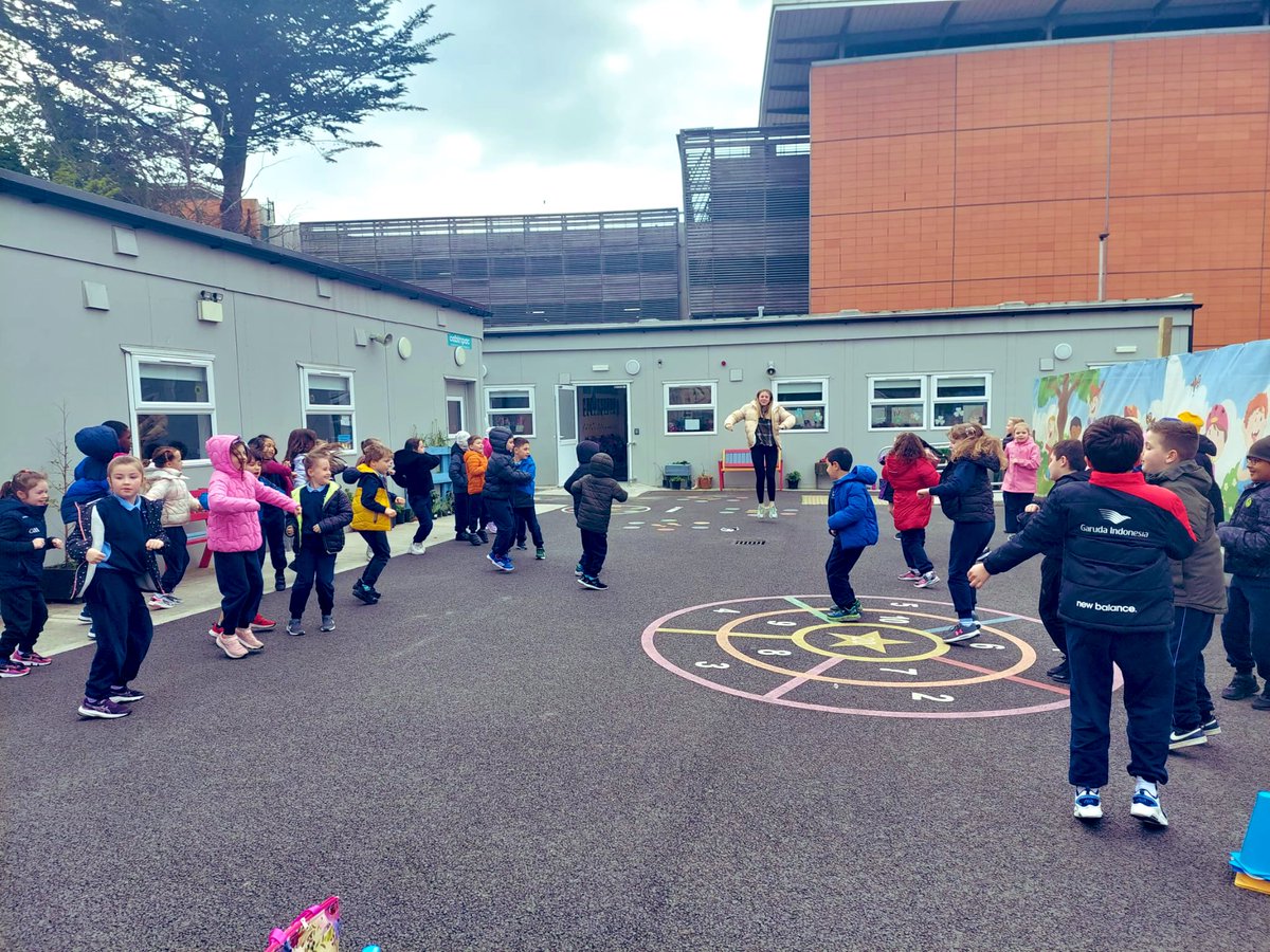 River Valley CNS (@cnsrivervalley) on Twitter photo Itâs Active April in <a href="/CNSRiverValley/">River Valley CNS</a>. On Sunday the children ran the junior park run. Each day a different teacher has led our whole school 10@10. We had an athletics class for parents & students on Wed morning with Shane from <a href="/irishathletics/">Athletics Ireland</a> & today we started tennis coaching! Itâs Active April in <a href="/CNSRiverValley/">River Valley CNS</a>. On Sunday the children ran the junior park run. Each day a different teacher has led our whole school 10@10. We had an athletics class for parents & students on Wed morning with Shane from <a href="/irishathletics/">Athletics Ireland</a> & today we started tennis coaching!