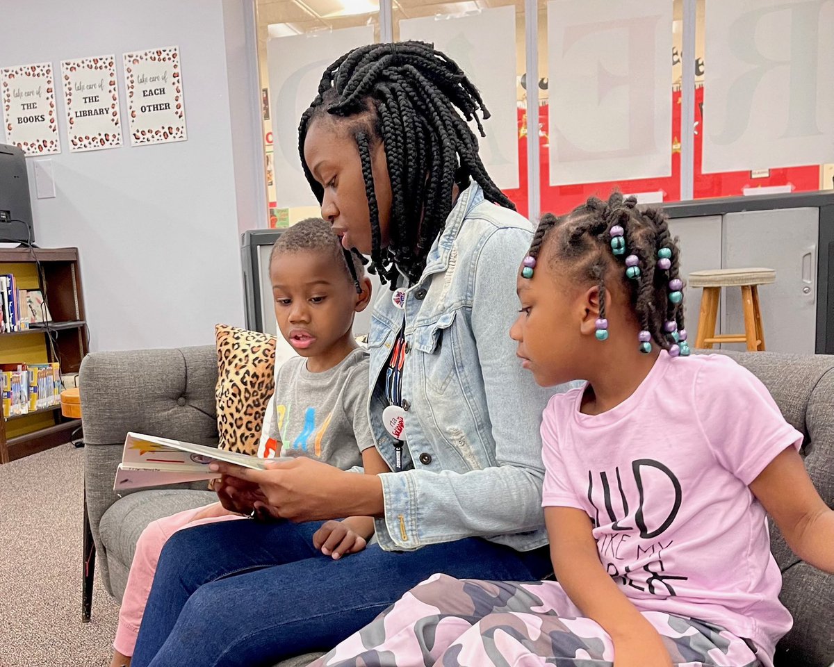 Reading is so important at such a young age. Today RCSD announces its partnership with Imagination Library.  Families with children from birth to five years old can enroll their children and receive free monthly books <a href="/drpeluso/">Dr. Carmine Peluso</a> <a href="/RCSDsch19/">RCSD School 19</a> #rocimagination