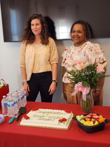 RedCrossNCGC's tweet photo. While we'll miss Alison Kirby, regional manager of our Service to the Armed Forces (SAF) programming at @MCB_Quantico and @Fort_Belvoir, she will be close by and sure to do amazing work as she joins @VARedCross.
Kirby (left), is pictured @ her farewell w/SAF colleague Shawn Bell. https://t.co/IP5YPdvGRE