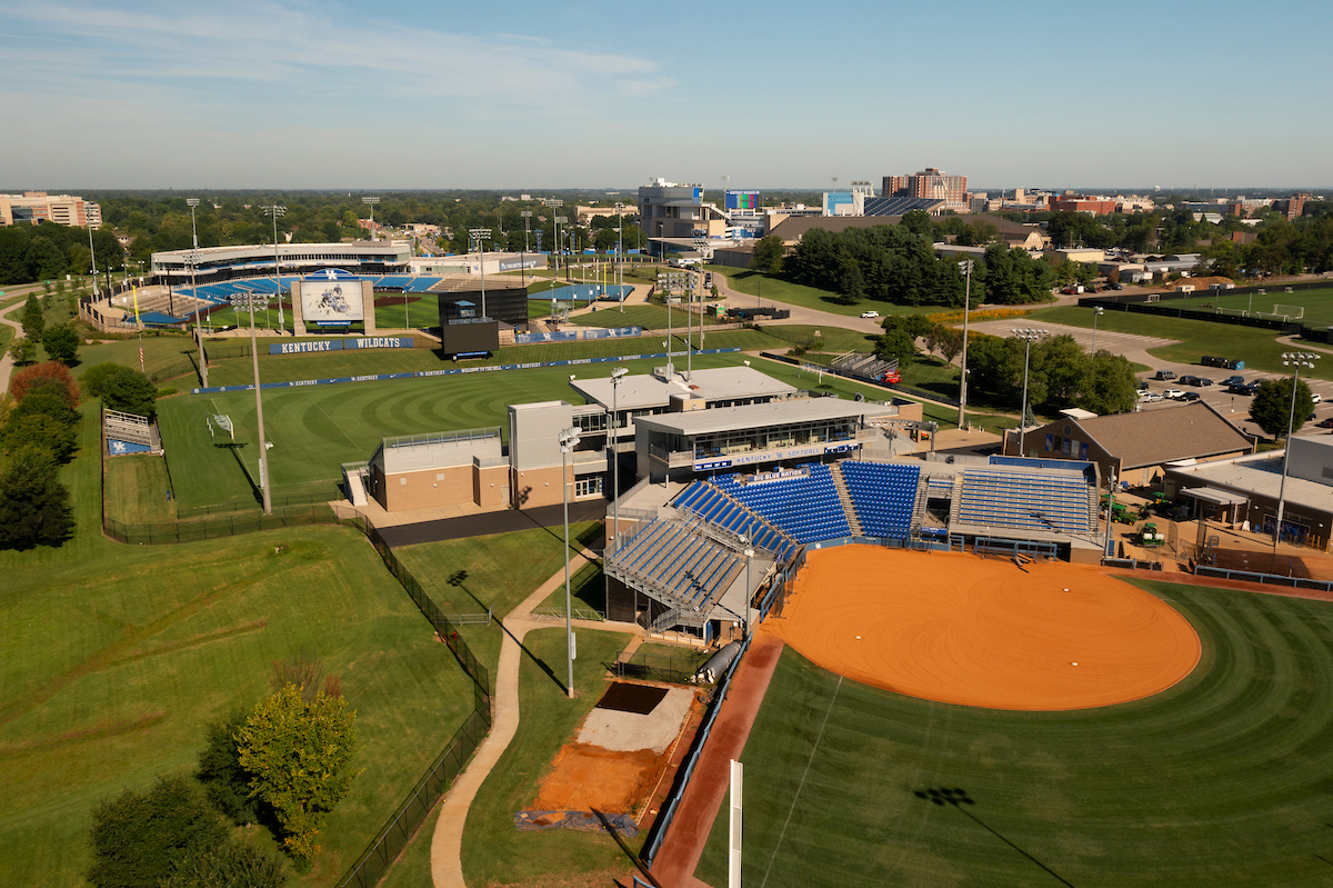 It's a BIG weekend in the Bluegrass!😼

Make sure you've got a plan to make it to all of your favorite events!

For more information visit ➡️ bit.ly/3HoCAjB