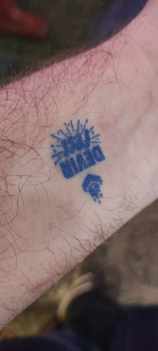 ExitoyError's tweet image. #DevirFest