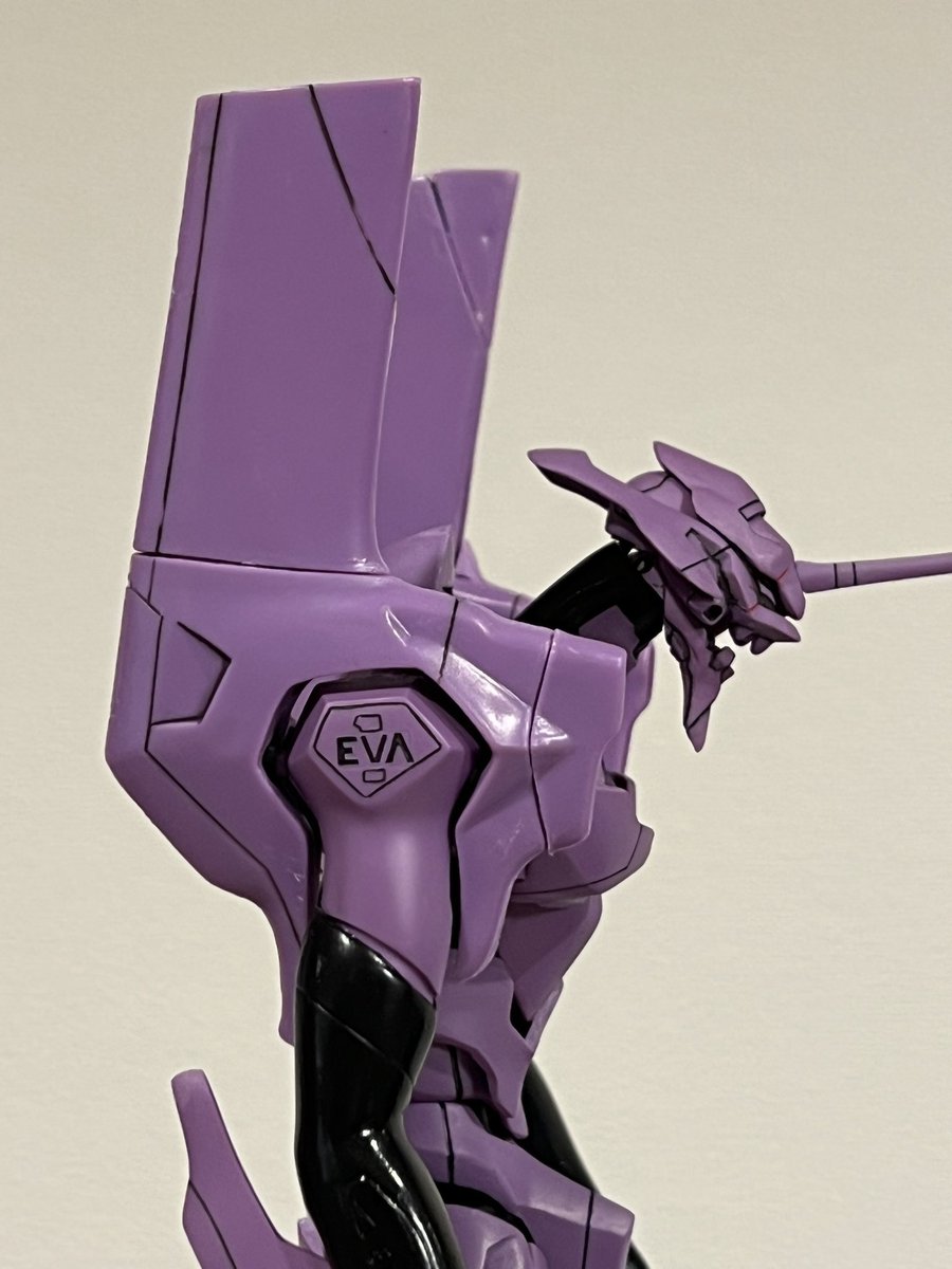 コトブキヤ壮絶技巧版エヴァ初号機の限定版。実際に壮絶な、ザ