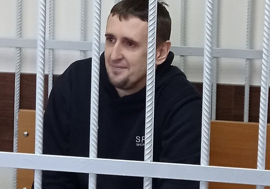 Uk_Eu_Ru's tweet photo. Russie / Pression politique / Un militant de Kirov risque jusqu'à dix ans de prison pour avoir republié une vidéo sur Bucha et des commentaires sur les réseaux sociaux https://t.co/xJWPbpdiGh #PressionPolitique https://t.co/srzV3K8pt4