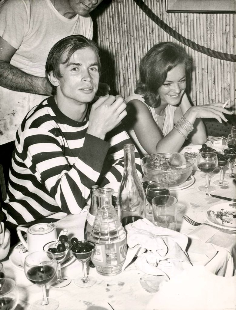 Ballet Star #rudolfnureyev and German-French actress #romyschneider having dinner together in #nicefrance 1963 🇲🇫