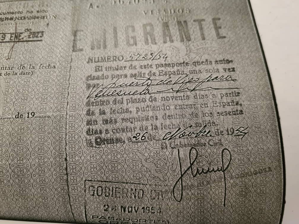 Consulado General de España en Caracas tweet media