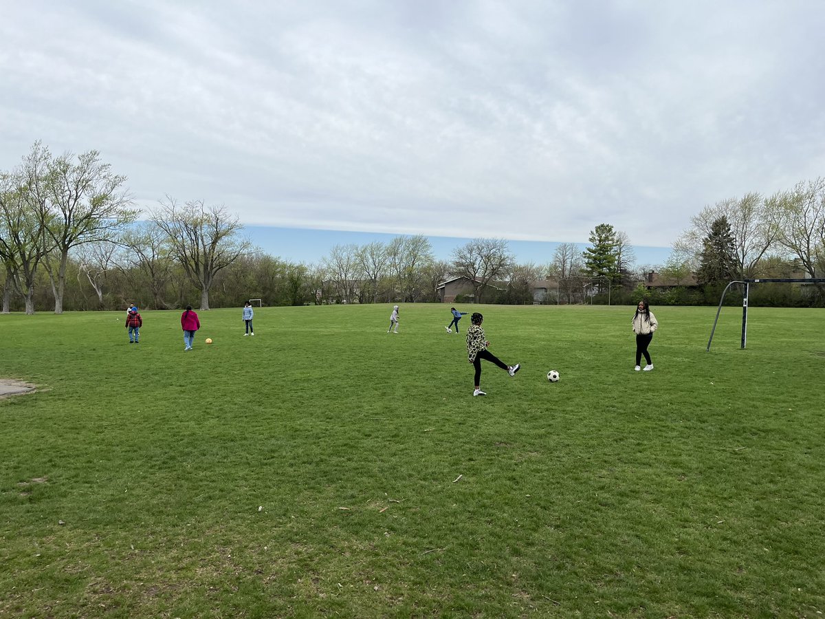 3rd graders working on their passing skills out in our beautiful open field. We love having PE class outside even on these chillier spring days! #FHFitFam #d161learns