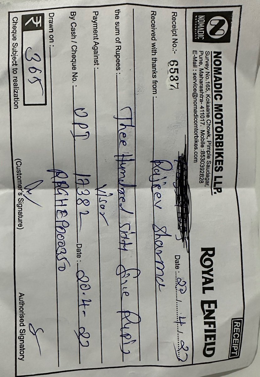 rajeev01_2000's tweet photo. @royalenfield 
we spend a small fortune on a motorcycle, the least you could do is throw in a decent helmet, right? Well, not, if protecting your eyes from the wind and bugs on the road isn't important. https://t.co/n70JtBVHWW