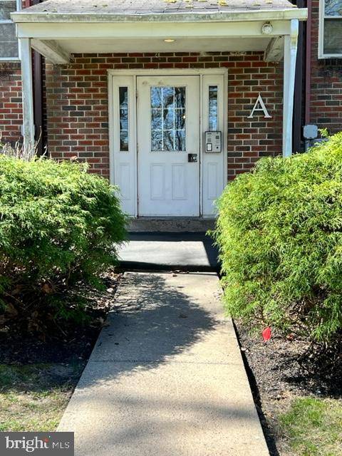 AnneFitzHomes's tweet photo. 1100 TYSON AVE #A10, Abington, PA 19001 just hit the market! Only $1400 per month includes heat and water! Take a look at this awesome space: https://t.co/QULHqC0cAS https://t.co/0vIIcjb091