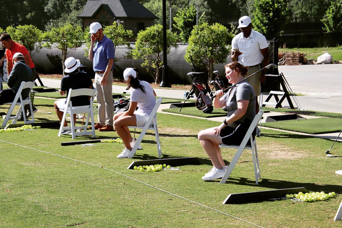 pgareachga's tweet photo. PGA HOPE instructor training @bobbyjonesgc! Glad to see so many of our @GeorgiaPGA Professionals and Associates training to get their PGA HOPE certification and help change veterans lives! For more info visit https://t.co/aGLmPRVpZ3! https://t.co/9dTrUpawvL
