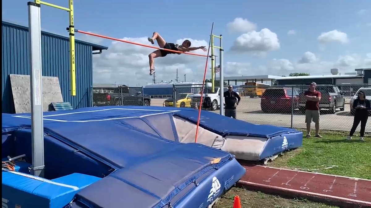 NHS_TF's tweet photo. This is the first year for 17-5A to have all district for track and field and we had FOUR make the list with the top points scored. These 4 athletes scored a combined 59 of our 79 points at the district meet last week.

First Team

Ava Wh
Kamryn S

Second Team

Lana L
Ava W https://t.co/RsvoDcgBL2