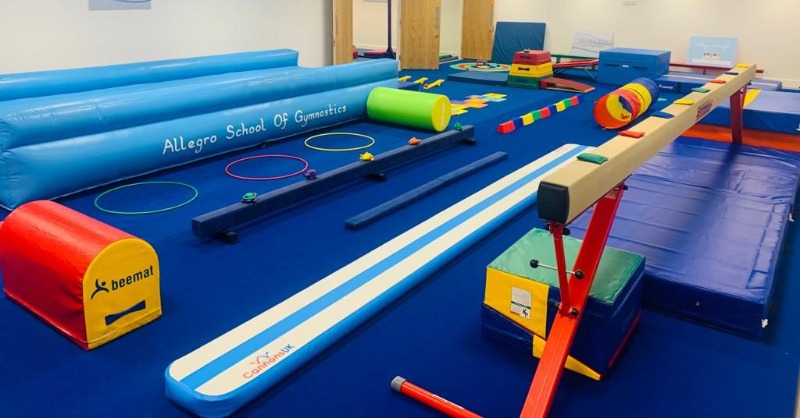 BromleyFCTrust's tweet photo. Thursday mornings with a twist 🤸‍♂️

@AllegroGym are back hosting their baby gymnastics sessions in our @BroomfieldsBR2!

🗓️ Thursdays
⏰ 11:15am-12pm
☕️ Refreshments available

Lock your place in and join the fun 👇

#WeAreBromley
