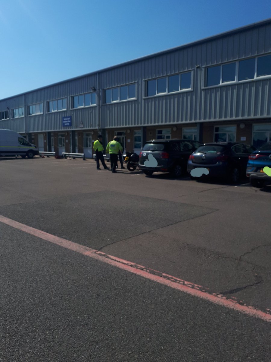 KMinsterCops's tweet photo. Yesterday, SNT were running Op Aquarius at @DVSAgovuk with support from @OPUWorcs. This was to address the national #2wheeloperation and speak with road users. 27 motorcyclists were spoken to, 1 reported for having no rear brake pads. #RoadSafety #policingpromise https://t.co/BiAlfd7tyD