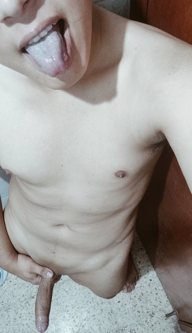 albertolui5's tweet photo. Ella conoce 
Mi perversión en una noche larga...
Y esta noche es larga 🔥🔥😈
#Gye #Centro https://t.co/PcYIxUH4fx