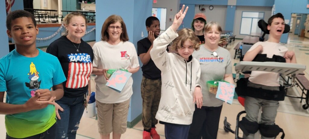 Thanking our wonderful custodians. We appreciate all you do.⁦<a href="/Kings_Schools/">Kings Local Schools</a>⁩ ⁦<a href="/CISKnights/">CIS Knight Nation</a>⁩ ⁦<a href="/KJHKnights/">Kings Junior High</a>⁩ ⁦<a href="/DawnGould_/">𝔻𝕒𝕨𝕟 𝔾𝕠𝕦𝕝𝕕</a>⁩ ⁦<a href="/lorraineahartke/">Lorraine</a>⁩ ⁦<a href="/stovall_mrs/">Lori Stovall</a>⁩